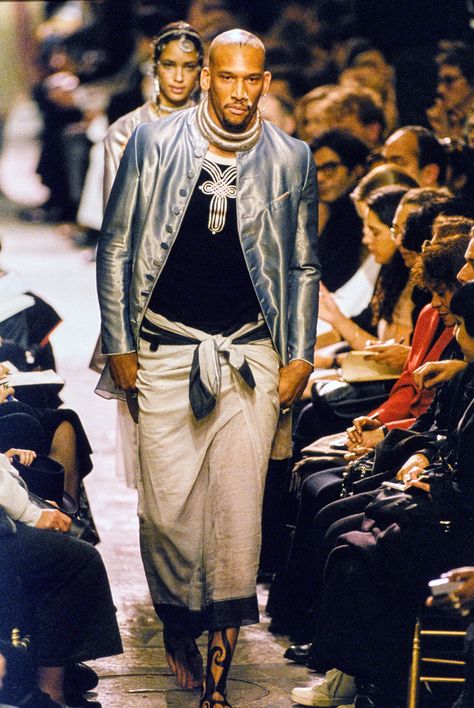 Vladimir Mccrary, 1980 Runway, Jean Paul Gaultier 90s, Black Men Fashion Urban, Paul Gaultier Spring, Biker Aesthetic, 90s Runway Fashion, Innovative Fashion, Paul Gaultier