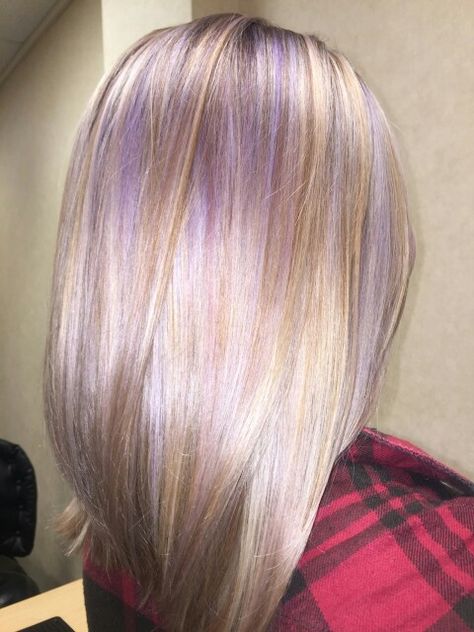 This but with more colors - you can still see some of the natural color along with the pastel Lavender Blonde Hair Highlights, Blonde Hair With Coloured Highlights, Subtle Colorful Hair, Hair Color Pastel Purple, Blonde Hair With Lavender Highlights, Purple And Blonde Hair, Purple Highlights Blonde Hair, Purple Blonde Hair, Subtle Fashion