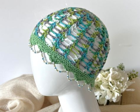 Crochet Flapper Hat, Crochet Cloche Hat, Blue White Art, Crochet Flower Hat, Juliet Cap, White Art Deco, Blue And White Art, Crochet Beanies, Flapper Hat