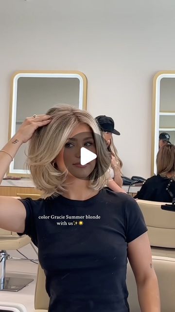 Chrissy Ellingson Rasmussen on Instagram: "Color @gracienielson’s hair Summer blonde with us ✨☀️ Get all my formulas & more at habiteducation.com!" Blonde Highlights In Ponytail, Toasted Blonde Hair, Chin Length Brunette Hair With Highlights, Blonde Partial Highlights Short Hair, Chic Short Hairstyles, How To Style Stacked Bob, Long Bob With Long Layers, Indian With Blonde Hair, Pramenovi Blondes