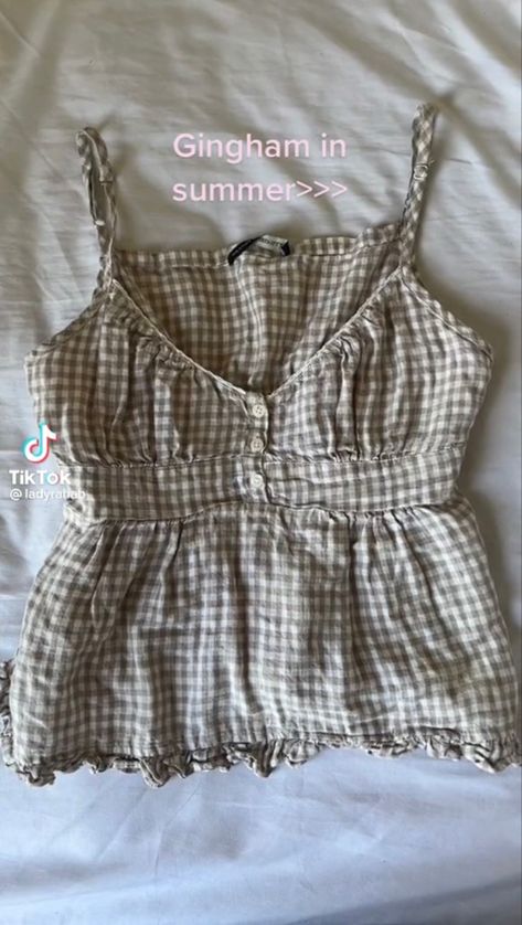 Gingham Top Outfit Summer, Peplum Top Aesthetic, Gingham Outfit Aesthetic, Gingham Aesthetic, Gingham Top Outfit, Babydoll Top Outfit, Gingham Tank Top, Coquette Clothes, Gingham Outfit