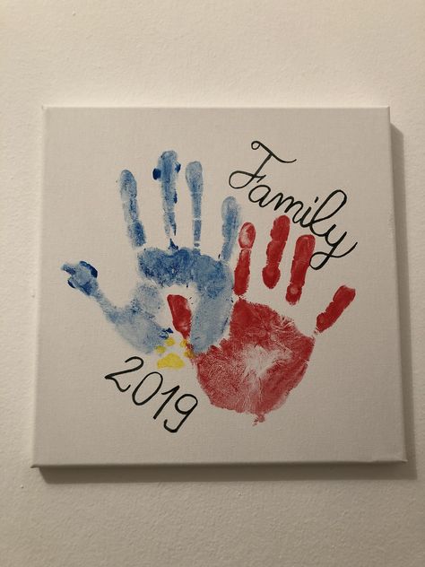 Hand Print Memories, Hand Painting For Couples, Canvas Hand Print Ideas Couples, Hand Print Canvas Ideas Couples, Couples Hand Print Art, Diy Couple Hand Painting, Couple Hand Painting Canvas, Couples Art Project, Couples Canvas Painting