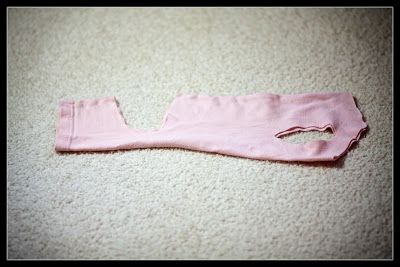 Diy Cat Collar After Surgery, Onesie For Cat After Surgery Diy, Diy Clothes For Cats, Dog Spay Recovery, Post Surgery Clothing, Cat Neutering, Cats Meowing, Kitten Clothes, Cat Onesie