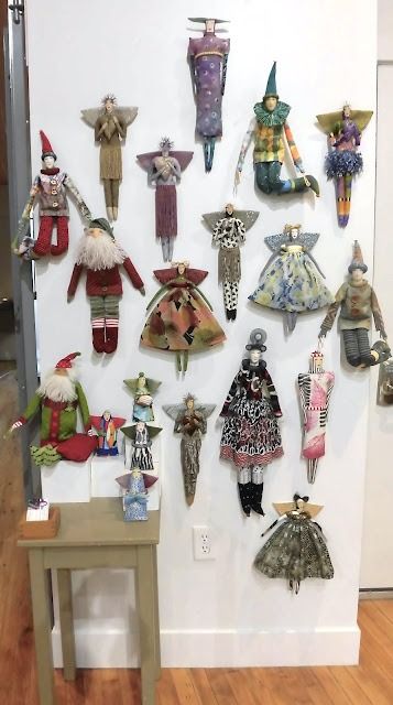 Art Dolls & Textiles by Jennifer Gould: 2022 Drawn Faces, Wool Fairy, Fabric Art Doll, Textile Art Dolls, Sculpted Doll, Unusual Art, Small Words, Hello Dolly, Dollhouse Dolls