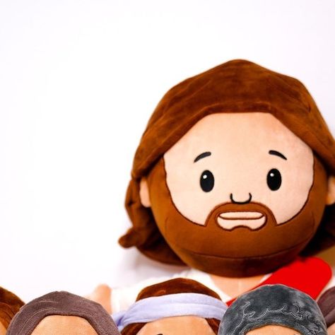 Little Disciples | Christian Plushie Store on Instagram: "We just made the cutest set of plushies of Jesus and His 12 disciples 🤍 Our goal is to make Bible time more interactive for the little ones 🐑❤️Can you guess which one is which 😊  #christianquotes #christianshopping #christianposts #plushiecommunity #plushielife #plushiefriends #plushiesoninstagram #plushielove #jesusplushie #jesusloves #jesuslovesyou❤️ #jesusart #gospeltruth #christianworship #christiangirls #christiangiftshop #christiangifts #christianmommy #biblestudies #biblescriptures #bibledaily" 12 Disciples, Christian Gift Shop, Necklace Clay, Jesus Gifts, Bible Time, Jesus Art, Tiny Humans, Cute Sets, Clay Charms