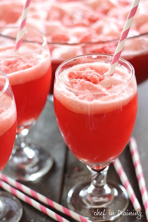 Party Punch!... only 3 ingredients! It is simple, delicious and a crowd pleaser! #beverage #drink #recipe Raspberry Sherbet, 7 Up, Party Punch, Moscato, Punch Recipes, Fruit Punch, Smoothie Drinks, Crowd Pleaser, Party Drinks