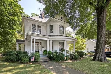 Large Entrance Hall, Large Primary Bedroom, Porch Goals, Pine Cabinets, South Boston, Entry Wall, Window Unit, Corner Fireplace, Tall Ceilings