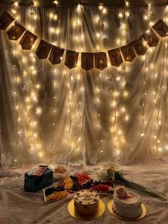 Indoor Birthday Decoration Ideas, 21 Birthday Simple Decoration, Sweet 16 Simple Decorations, Easy Diy Bday Decorations, Small Bday Decoration Ideas, Aesthetic Bday Decorations At Home, Birthday Aesthetic Celebration, Aesthetic Birthday Room Decor, Aesthetic Simple Birthday Decor