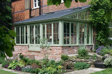 Lean To Conservatory Ideas, Orangery Kitchen, Rustic Cottage Interiors, Conservatory Interiors, Lean To Conservatory, Goose House, Extension Styles, Orangery Extension, Conservatory Interior