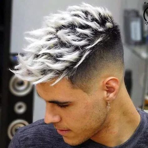 Thick Textured Bleached White Hair with High Fade 30 Hair Color, Trendy We Fryzurach, Dyed Hair Men, Mens Hair Colour, Cool Short Hairstyles, Men Hair Color, Dark Hair With Highlights, Punk Hair, Hair Styles 2017