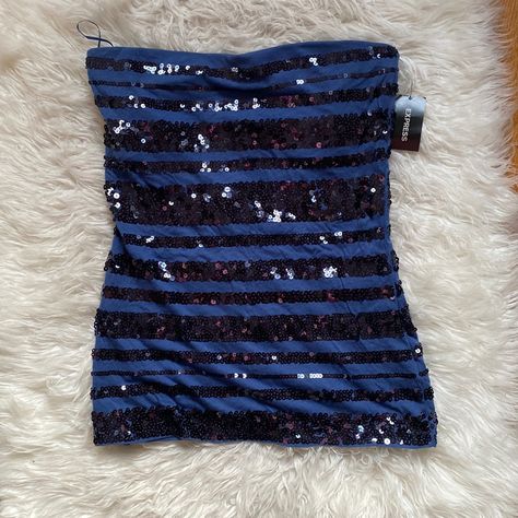 Nwt Express Sequin Tube Top Size Small Blue Size Small Bralette Inside Bling Sequin Snookie Jersey Shore Outfits, Victorious Outfits, Thrift Manifestation, Sequin Tube Top, Thrift Ideas, Thrift Clothes, 2023 Wishlist, Girly Tops, Mcbling Fashion