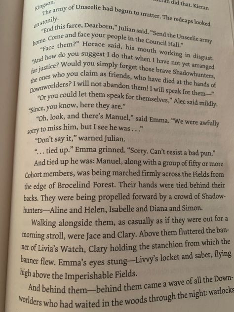 Emma And Julian, Queen Of Air And Darkness, Shadow Hunters Book, Scene Queen, Shadowhunters Series, Dark Artifices, Scene Queens, Infernal Devices, Shadowhunter Chronicles