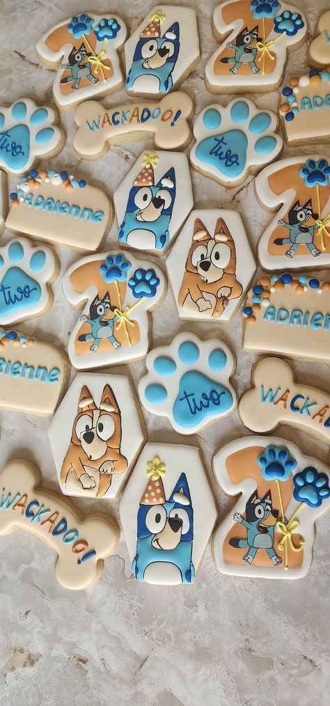 Bluey Vanilla Sugar Cookies 2dz - Etsy Bluey Birthday Cookies For Boys, Simple Bluey Birthday Party Ideas, Bluey Cookies For Boys, Bluey Sugar Cookie, Bluey Cookies Decorated, Bluey Cookies, Big Chocolate Chip Cookies, Birthday 25, Vanilla Sugar Cookies