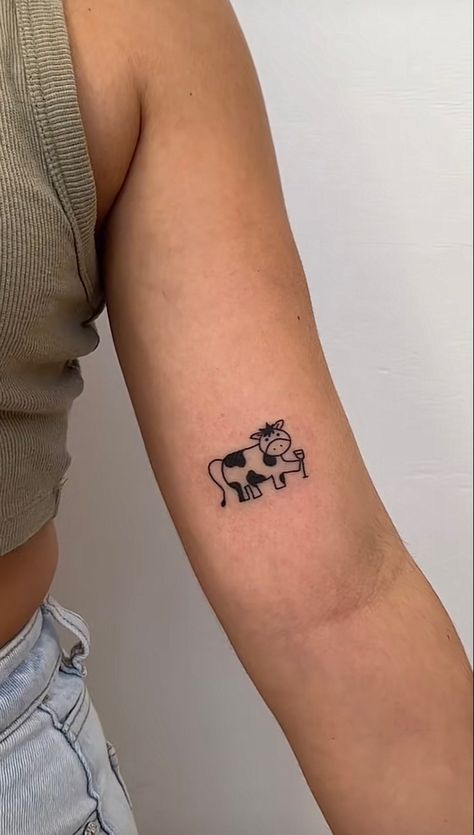 Cow Arm Tattoo, Cow Print Tattoo, Cow Tattoo Small, Cow Tattoo, Small Cow, Funky Tattoos, Small Pretty Tattoos, Discreet Tattoos, Girly Tattoos