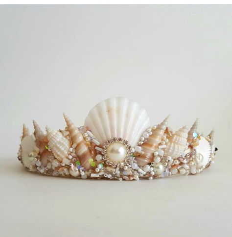 Beach Wedding Boho, Mermaid Crowns, Costume Mermaid, Festival Crown, Shell Crowns, Seashell Crown, Crown Aesthetic, Diy Crown, Mermaid Crown