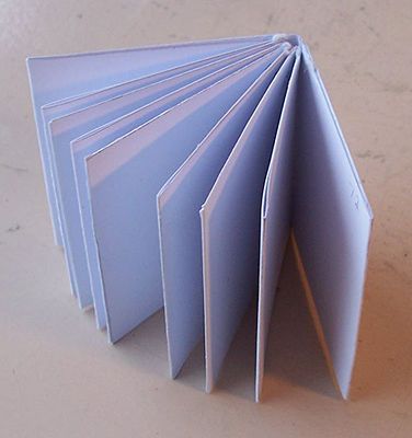 Picture of Small booklet. Handmade Booklet, Mini Booklet, Small Booklet, Pattern Template, Types Of Books, Book Arts, Handmade Books, Book Binding, Altered Books