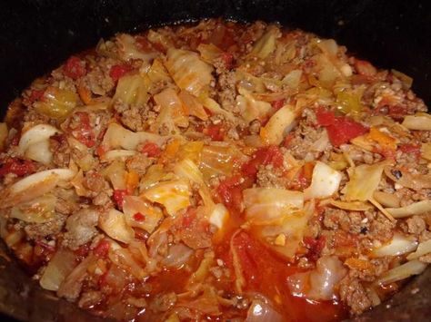 Appalachian Food, Cabbage Meals, Cajun Meals, Appalachian Cooking, Appalachian Kitchen, Crockpot Cabbage, Swamp Cabbage, Food Casseroles, Appalachian Recipes