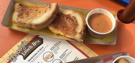 Disney famous Grilled cheese recipe Disney Grilled Cheese, Dole Whip Recipe, Grilled Cheese Recipe, Toy Story Land, Churros Recipe, Cheese Course, Food Park, Grilled Cheese Recipes, Cream Cheese Spreads