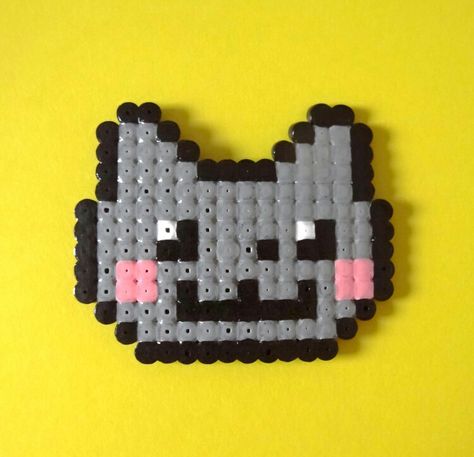 Perler Animals, Perler Beads Ideas, Hamma Beads Ideas, Easy Perler Beads Ideas, Art Perle, Perler Bead Templates, Perler Crafts, Hama Bead, Motifs Perler