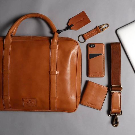 Modern Briefcase, Leather Office Bags, Women Right, Backpacks For Men, Men Stylish Dress, Handcrafted Bags, Leather Laptop Bag, Leather Products, Genuine Leather Bags