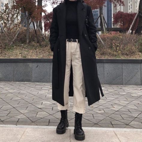 Masculine Outfits, Dark Academia Outfits, Dark Academia Style, Vetements Clothing, Academia Outfits, Academia Style, Dark Academia Fashion, Academia Fashion, Looks Street Style