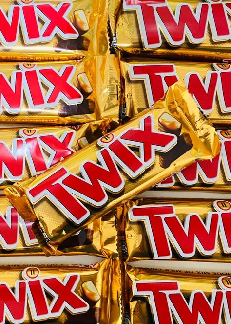 Chocolate Twix Bars, Twix Bars Aesthetic, Twix Bars Candy, Twix Chocolate Aesthetic, Chocolate Bars Aesthetic, Twix Aesthetic, Chocolate Bar Aesthetic, Birthday Collages, Twix Candy