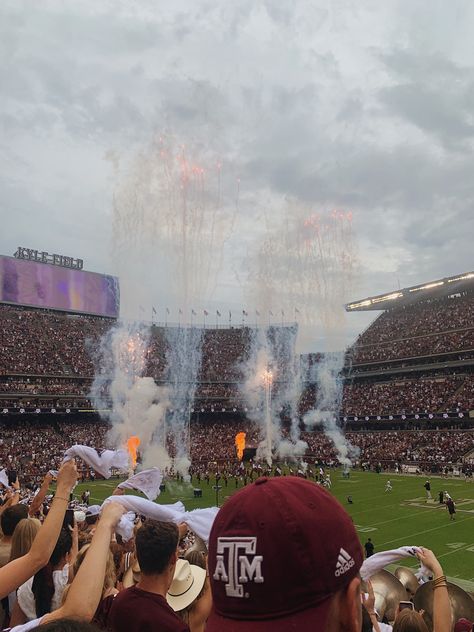 Texas A&m University Aesthetic, Texas A&m Campus, Texas A&m Game Day, Texas A&m Football, Texas A&m Wallpaper, Texas A And M Aesthetic, A&m University, A&m Aesthetic, Texas A&m Aesthetic