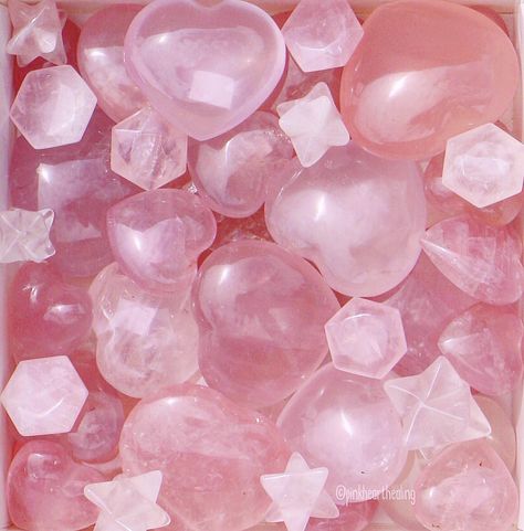 Beth Ann Kennedy on Instagram: “Sometimes the simplest solution is the best one.  We tend to over complicate things which can lead to being overwhelmed and feeling…” Aesthetic Rose Quartz, Rose Quartz Aesthetic, Gemstone Aesthetic, Quartz Aesthetic, Rose Quartz Wedding, Rose Gold Aesthetic, Aesthetic Rose, About Rose, Rose Patch