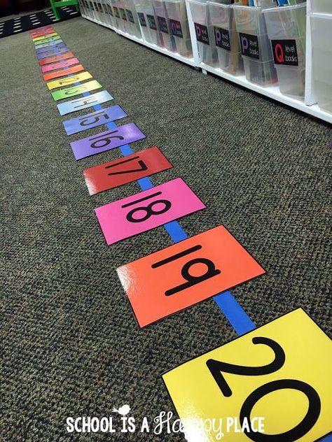 Free Number Line Activities Your Students Will Love                                                                                                                                                                                 More Number Line Activities, School Diy Ideas, Thinking Maps, Love School, Prek Math, Math Number Sense, Teaching Numbers, Numbers Kindergarten, Kindergarten Math Activities