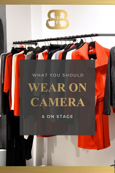 Outfits For Podcast, Podcast Outfit Women, On Camera Outfit, Keynote Speaker Outfit Women, Personal Stylist Services, Personal Stylist Branding, Podcast Outfit, Millennial Outfit, Female Entrepreneurship