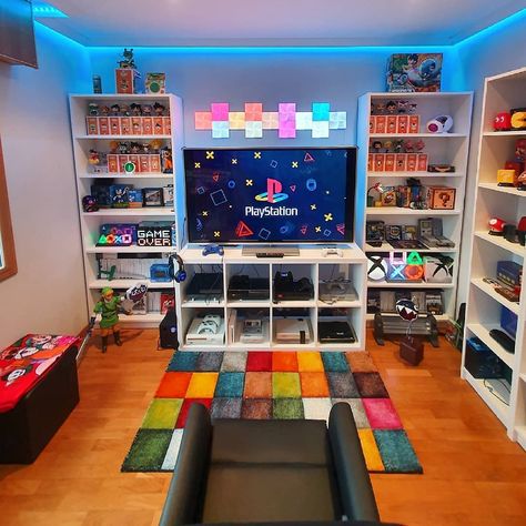 By:@pekeroom1981 | What's your favorite console of all time? #Gamrtalk Gaming Room Shelving Ideas, Game Room Wall Color, Kids Hangout Room Ideas, Kids Game Room Ideas, Video Game Console Display, Geeky Bedroom, Led Game Room, Nerd Bedroom, Playstation Room