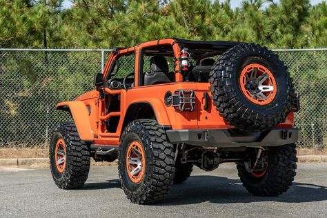 Saved by Bogart Burnt Orange Jeep Wrangler, Orange Jeep Wrangler, 2 Door Jeep, Orange Jeep, Jeep Concept, Jl Wrangler, Jeep Baby, Blue Jeep, Custom Jeep Wrangler