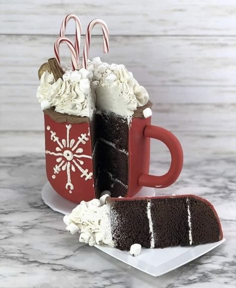 Hot Chocolate Mug Cake, Basic Chocolate Cake, Chocolate Santa, Chocolate Mug Cake, Christmas Hot Chocolate, Birthday Cake Chocolate, Moroccan Food, Hot Chocolate Mug, Christmas Mood