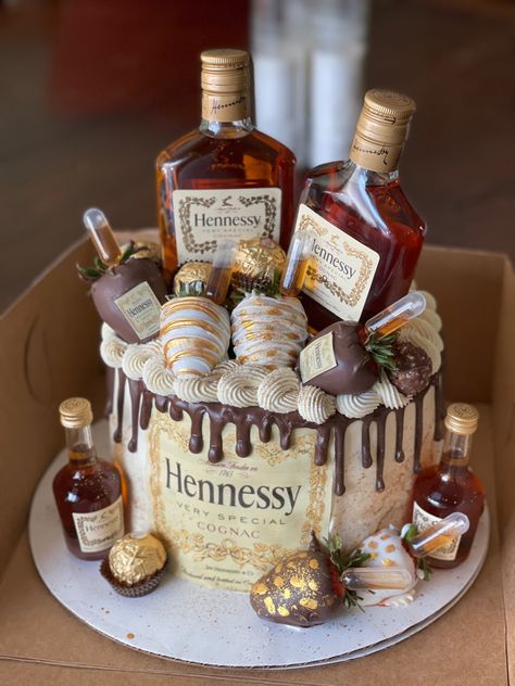 Henny Birthday Ideas, Henny Birthday Cake Ideas, Hennessy Bottle Cake, Hennessey Cake For Men, 33 Birthday Cake Men, Men 25th Birthday Party Ideas, Bottle Cakes For Men, Hennessy Cake For Him, 21 Birthday Cake For Guys