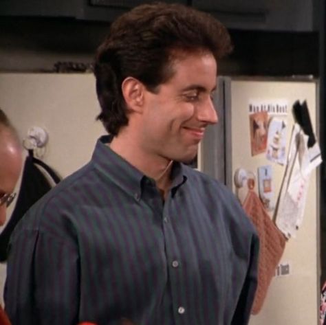 #jerryseinfeld#seinfeld#80s#90s#screenshot#show#outfit#reference#screencap Jerry Seinfeld Aesthetic, Jerry Seinfeld 90s, Seinfeld Aesthetic, Seinfeld Kramer, Elaine Benes, Show Outfit, Outfit Reference, 90s Sitcoms, Jerry Seinfeld