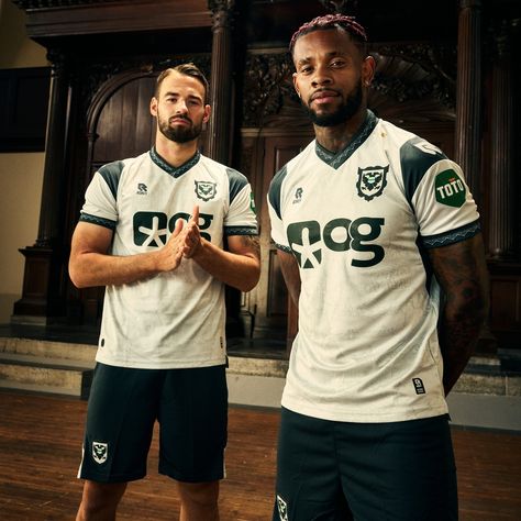 FC Groningen (@fcgroningen) • Instagram-foto's en -video's Fc Groningen, Best Jersey, Football, American Football, Groningen