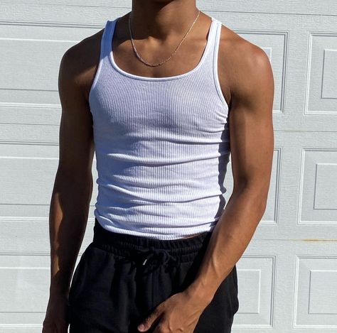 White Tank Top Outfit, All For The Game, Pose Fotografi, Street Style Outfits Men, Men Stylish Dress, Tank Top Outfits, Guys Clothing Styles, Mens Outfit Inspiration, Streetwear Men Outfits