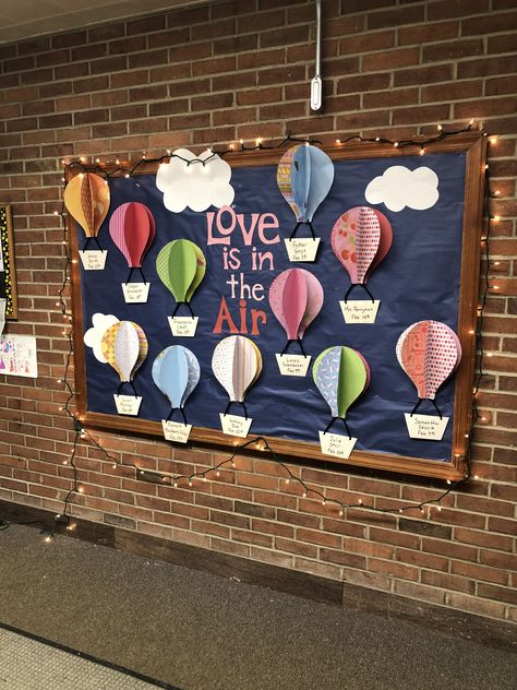 Valentines Wall Decor School, February Birthday Board Ideas, February Birthday Bulletin Boards, Love Is In The Air Bulletin Board, Kindergarten Birthday Board, Wall Magazine Ideas School, Birthday Bulletin Board Ideas, Notice Board Ideas, Office Birthday Decorations