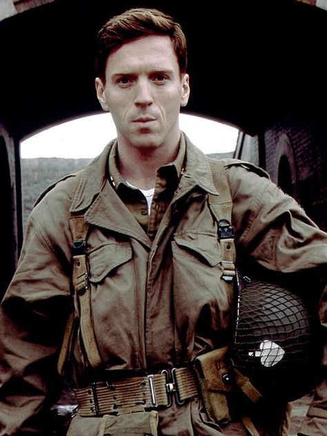 captain winters, richard winters, band of brothers, maj. richard d. winters, world war ii, man, portrait, one, adult, soldier, military, uniform, war, music, gun Winters Band Of Brothers, Richard Winters, Good Images, Damian Lewis, 101st Airborne Division, 101st Airborne, Band Of Brothers, Military Art, Division