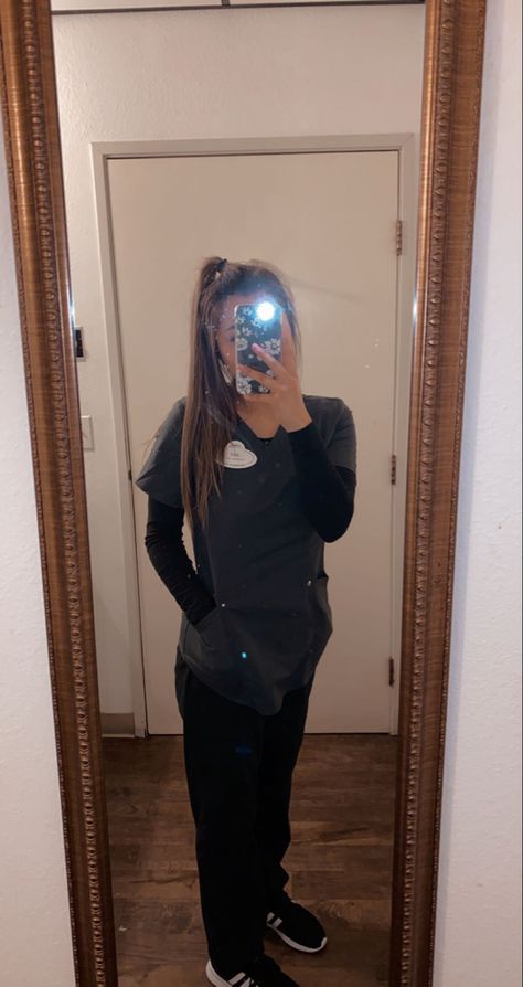 Nurse Inspiration, Scrubs Outfit, Medical School Motivation, School Motivation, Medical School, Scrubs, Nursing, Outfit Ideas, Medical