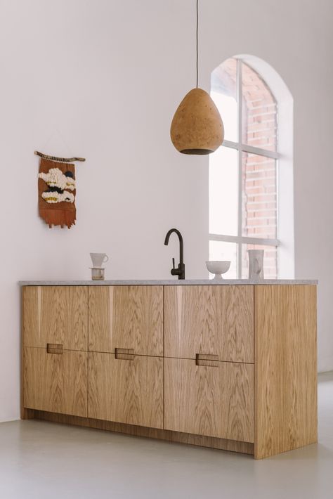 Our Natural oak on Modern model (and IKEA Metod kitchen base). Ikea Metod Kitchen, Building A Wooden House, Metod Kitchen, Plywood Kitchen, Ikea Kitchen Cabinets, Oak Plywood, Norwegian Wood, Kitchen Wood, Plywood Cabinets