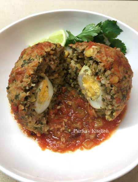 Koofteh Tabrizi (Persian Stuffed Meatballs) – Parisa's Kitchen Koofteh Tabrizi, Happy Yalda, Persian Food Iranian Cuisine, Persian Dishes, Stuffed Meatballs, Iran Food, Iranian Recipes, Iranian Cuisine, Middle East Food