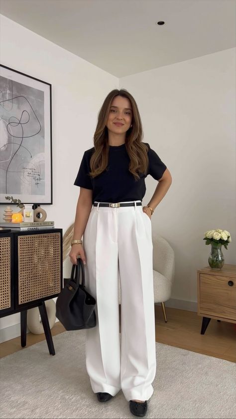 Timeless Pleated Wide-Leg Dense … curated on LTK Wide Legged Pants Outfit, White Wide Leg Pants Outfit, Wide Leg Pant Outfit, White Wide Leg Pants, Quiet Luxury, 2024 Fashion, White Pants, Old Money, Pants Outfit