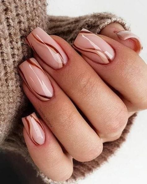 Simple Acrylic Nails Autumn, Autumnal Acrylic Nails, Autumn Tip Nails, Best Autumn Nails, Autumn Nail Designs Simple, Cute Autumn Nails Acrylic, Simple Fall Nails Autumn Art Designs, Fall Nails Nail Art, Autunum Nails