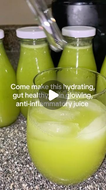 Share Health Natural on Instagram: "This juice was sooo good! This juice may help with the benefits in this video #juice #juicerecipe #greenjuice #juicing #drinkyourgreens #health" Juicing Cantaloupe Recipes, Juicing Spinach, Juice Cleanse 3 Day, Juice Cleanse Benefits, Juicing For Beginners, 3 Day Juice Cleanse, Cleansing Drinks, Eating Breakfast, Clean Eating Breakfast