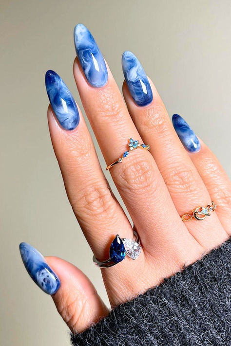 Blue Nail Designs Dragon Skin Nails, Winter Nail Ideas Blue, Nails Art Bleu, Wave Nails Design, Nail Blue Design, Blue Almond Nails Design, Nails Blue Design, Blue Design Nails, Almond Blue Nails