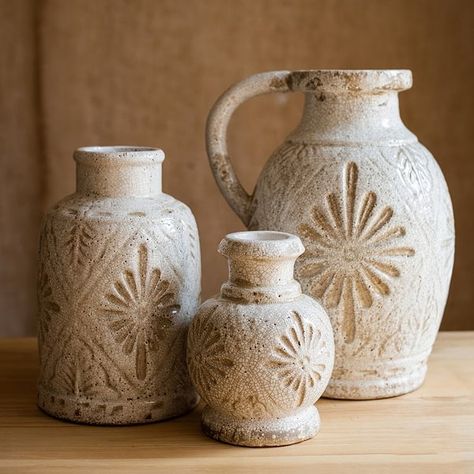 RusticReach Carved Floral Vase in White - Bed Bath & Beyond - 37840325 Handmade Ceramic Vase, Vase Pottery, Handmade Ceramics Vase, Vase Handmade, Keramik Design, Creation Deco, Pottery Crafts, Ceramics Pottery Art, Pottery Classes