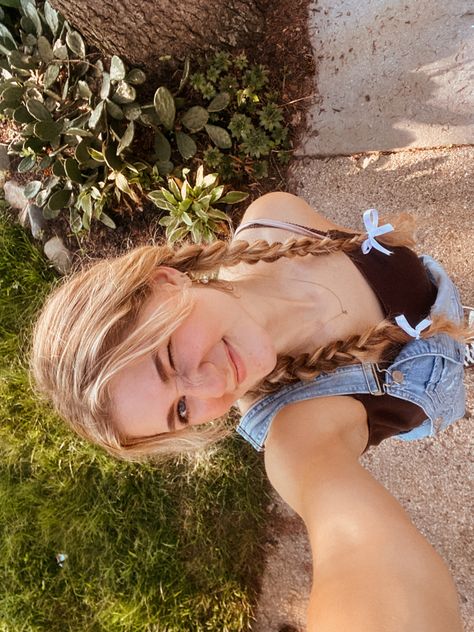 Braided Pigtails Aesthetic, Blonde Pigtails Aesthetic, Braids With Bows, Hair In Braids, Girl With Pigtails, Blonde Wavy Hair, Bow Hairstyle, Pigtail Braids