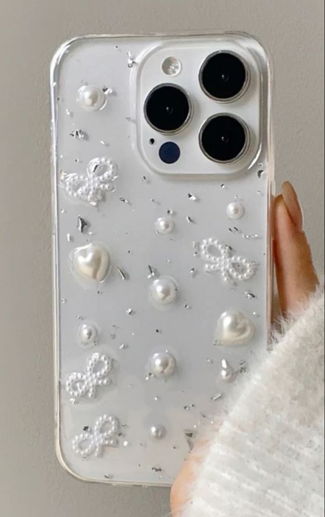 Diy Resin Phone Case, Silver Iphone, Pochette Portable, Diy Phone Case Design, Phone Case Diy Paint, Girly Iphone Case, White Phone Case, Produk Apple, Girl Phone Cases