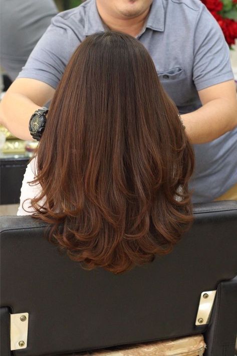 Haircuts For Medium Hair, Haircuts Straight Hair, Long Layered Hair, Haircuts For Long Hair, Medium Hair Cuts, Long Hair Cuts, Layered Haircuts, Hairstyles Haircuts, Layered Hair